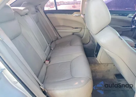 2011 Chrysler 300 Limited z USA, uszkodzony, nr VIN 2C3CA5CG9BH613916